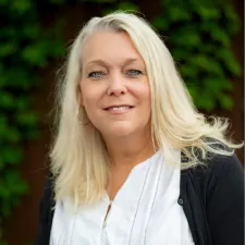 Sharon Salter, CISR